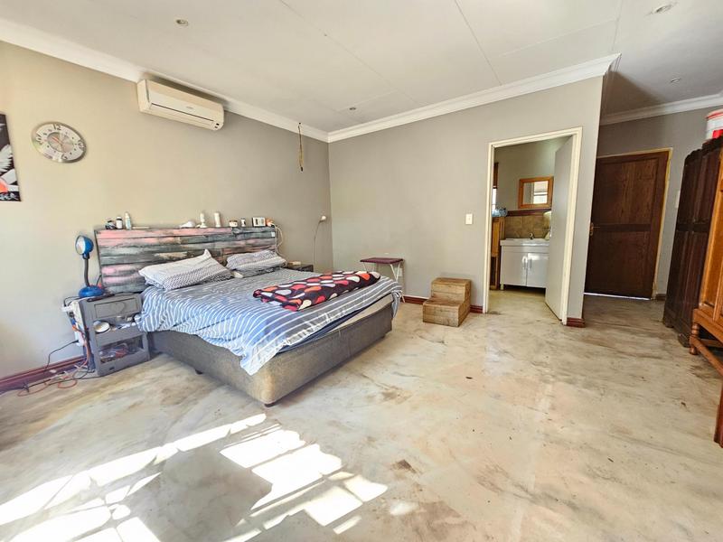 3 Bedroom Property for Sale in Ruimsig Gauteng