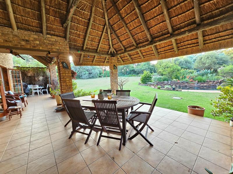 4 Bedroom Property for Sale in Zonnehoewe A H Gauteng