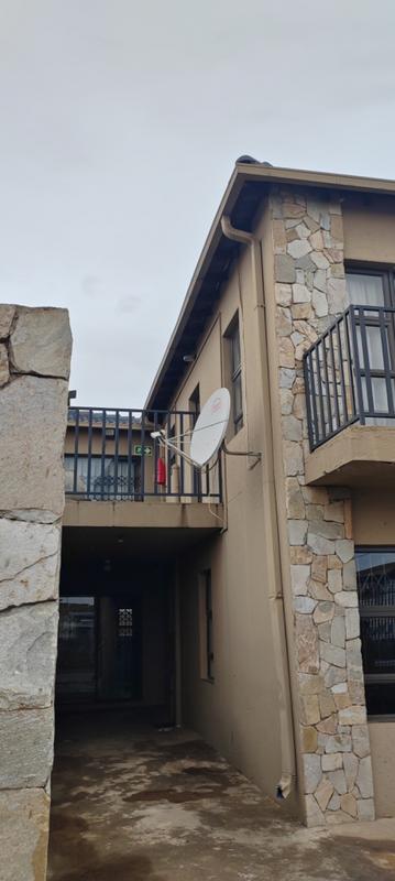 To Let 1 Bedroom Property for Rent in Molapo Gauteng