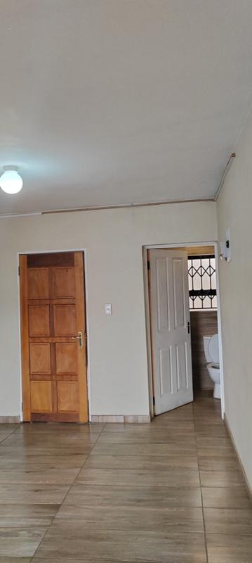 To Let 1 Bedroom Property for Rent in Molapo Gauteng