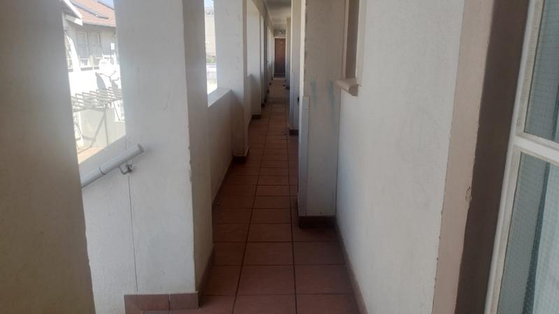 2 Bedroom Property for Sale in Aureus Gauteng