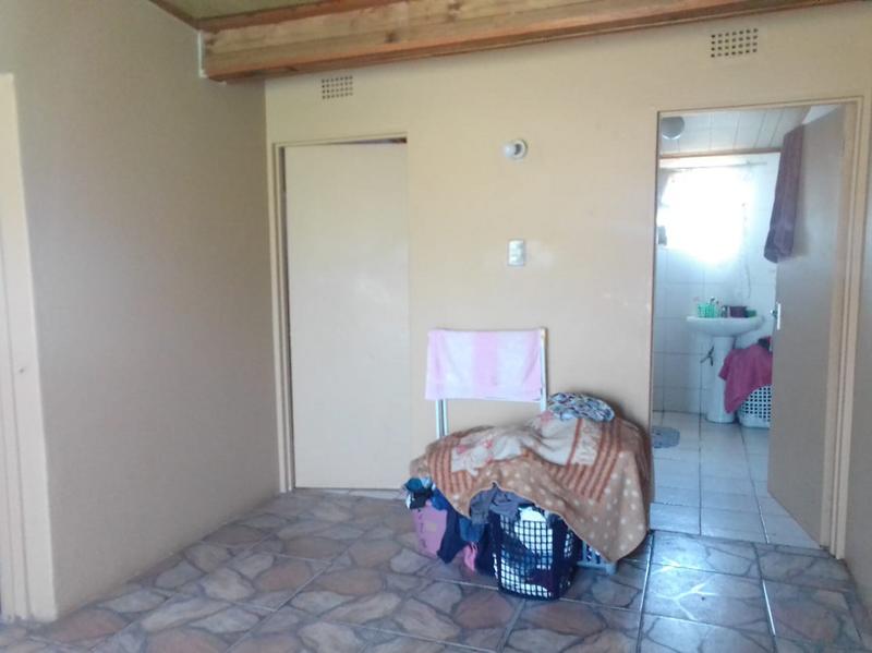 3 Bedroom Property for Sale in Louisrus Gauteng