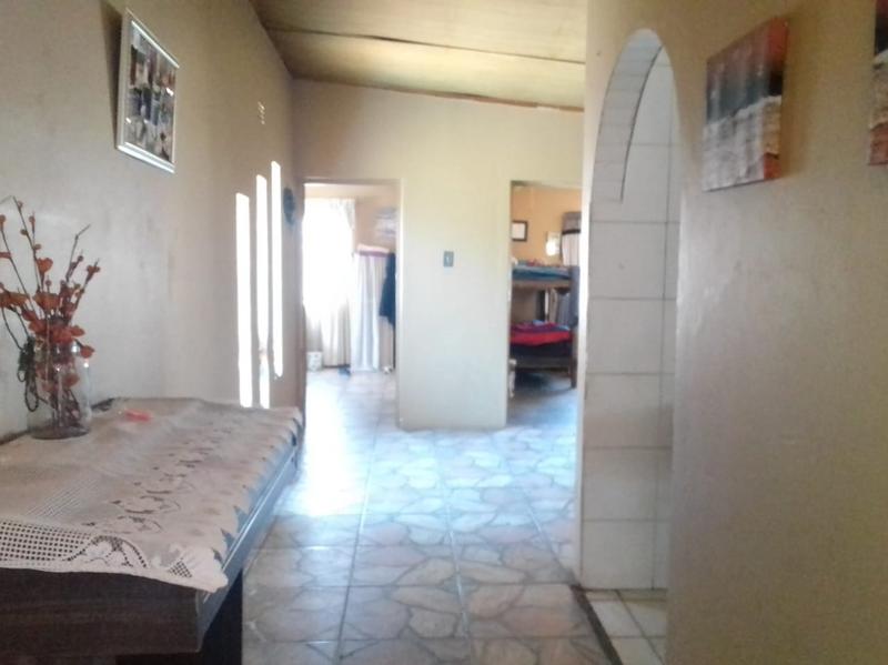 3 Bedroom Property for Sale in Louisrus Gauteng