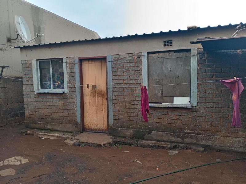 2 Bedroom Property for Sale in Katlehong South Gauteng