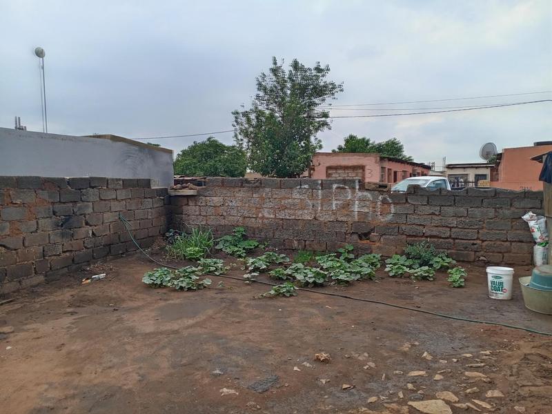 2 Bedroom Property for Sale in Katlehong South Gauteng