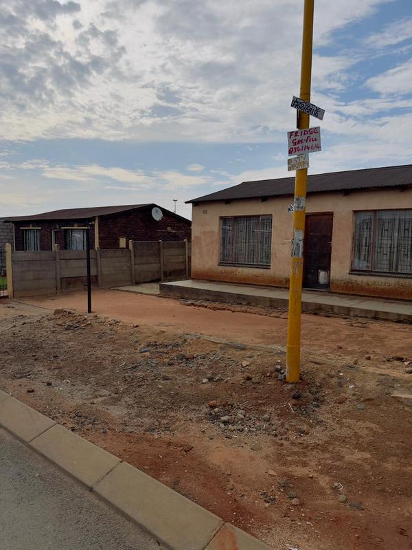 2 Bedroom Property for Sale in Tembisa Gauteng