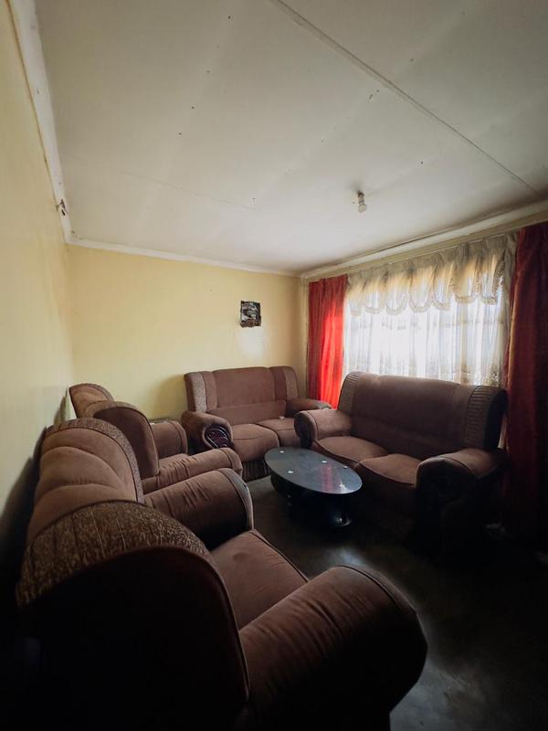 2 Bedroom Property for Sale in Tembisa Gauteng