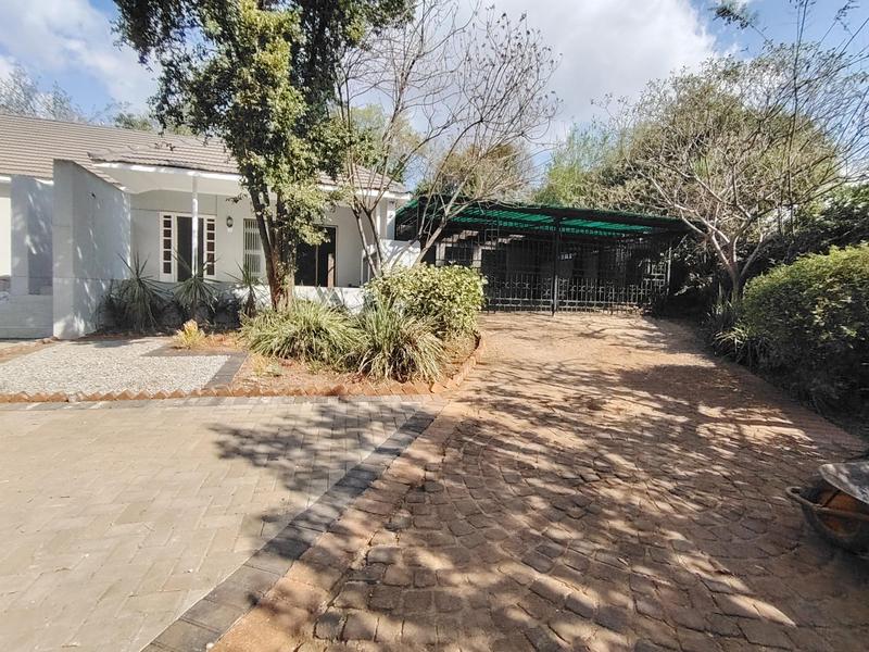 To Let 3 Bedroom Property for Rent in Eldoraigne Gauteng