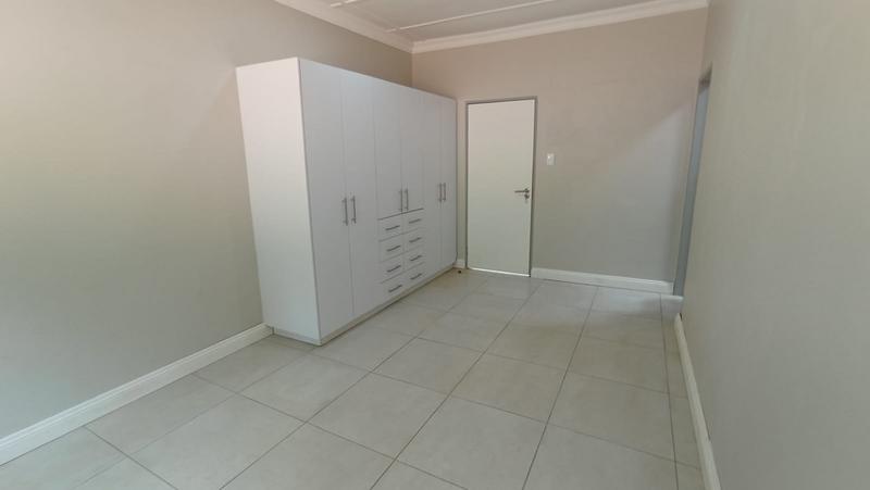 To Let 3 Bedroom Property for Rent in Eldoraigne Gauteng