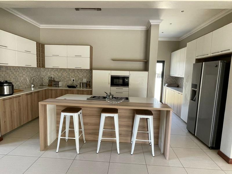 To Let 4 Bedroom Property for Rent in Copperleaf Estate Gauteng