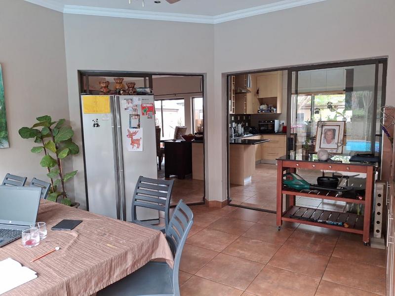 To Let 3 Bedroom Property for Rent in Midstream Estate Gauteng