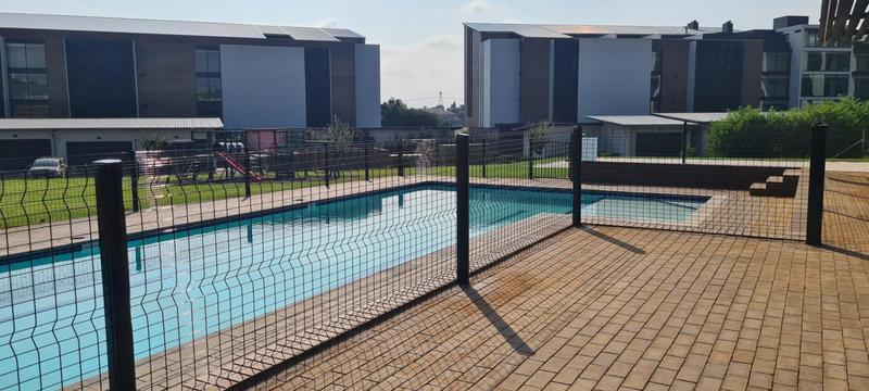 2 Bedroom Property for Sale in Midfield Estate Gauteng