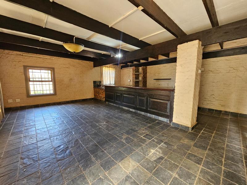 6 Bedroom Property for Sale in Muldersdrift Gauteng