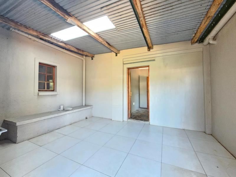 6 Bedroom Property for Sale in Muldersdrift Gauteng