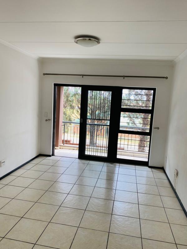 To Let 2 Bedroom Property for Rent in North Riding Gauteng