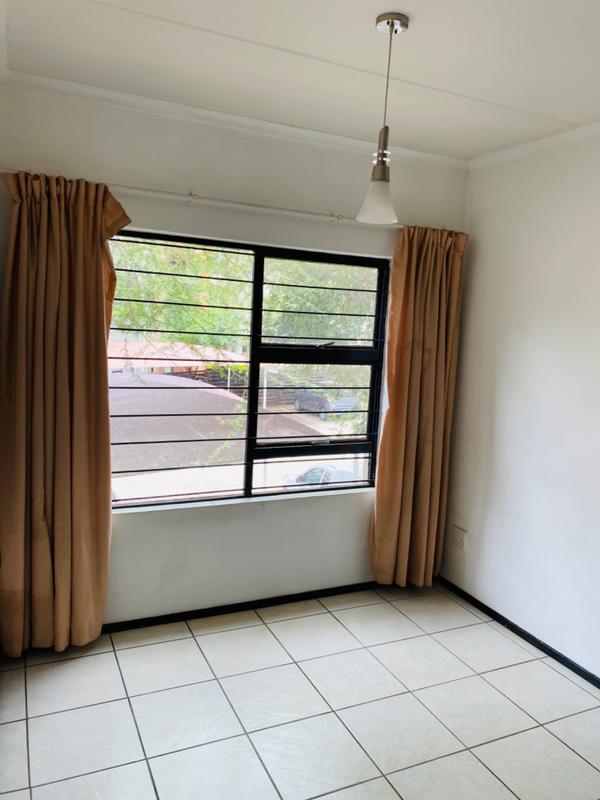 To Let 2 Bedroom Property for Rent in North Riding Gauteng