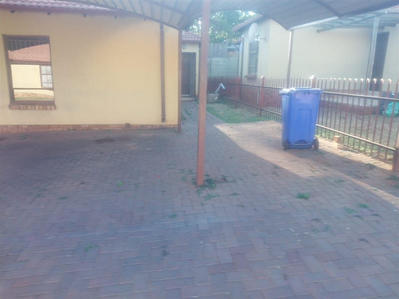 2 Bedroom Property for Sale in Heatherview Gauteng