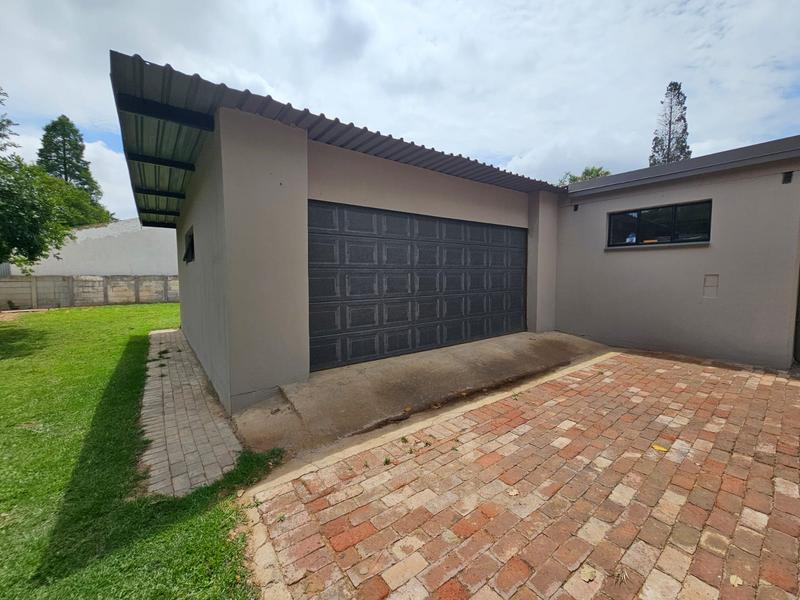 3 Bedroom Property for Sale in Aston Manor Gauteng