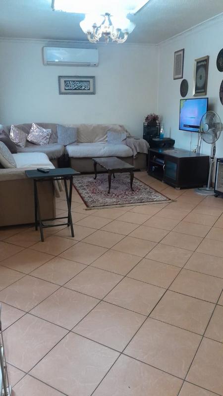 4 Bedroom Property for Sale in Lenasia Ext 9 Gauteng