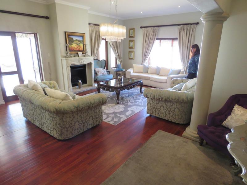 To Let 5 Bedroom Property for Rent in Beverley Gauteng