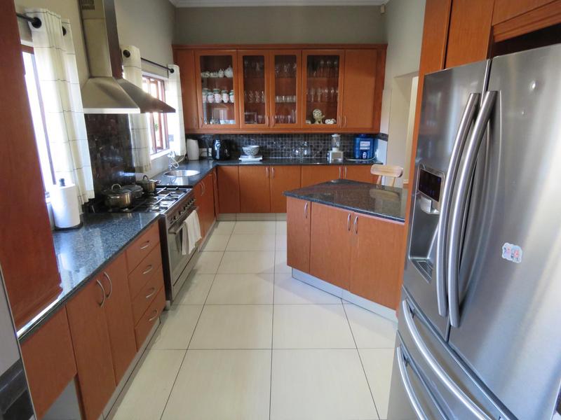 To Let 5 Bedroom Property for Rent in Beverley Gauteng