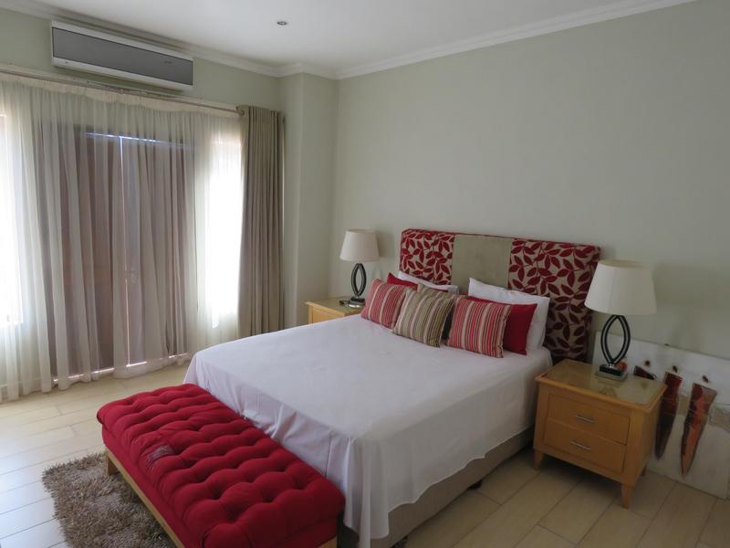 To Let 5 Bedroom Property for Rent in Beverley Gauteng