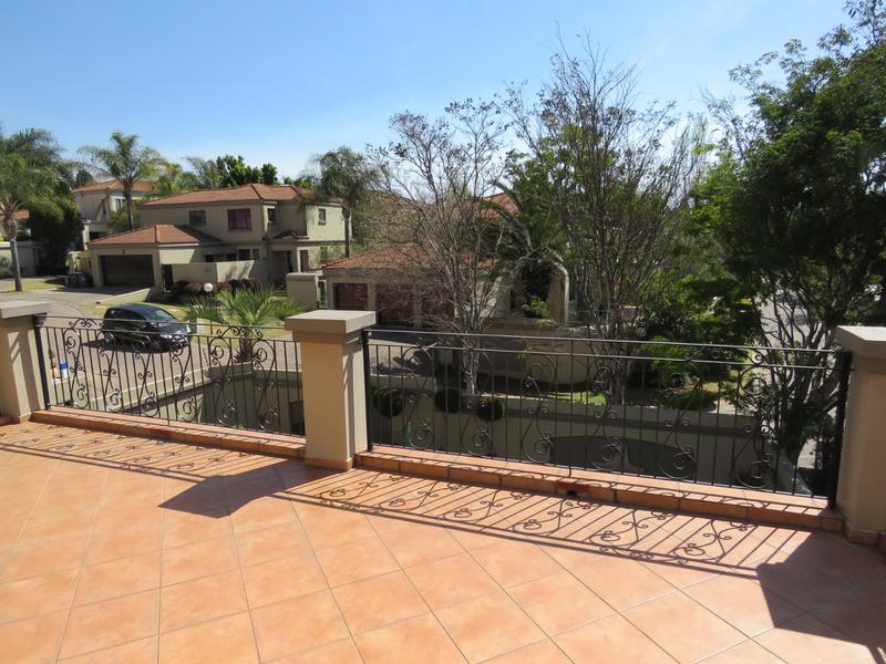 To Let 5 Bedroom Property for Rent in Beverley Gauteng