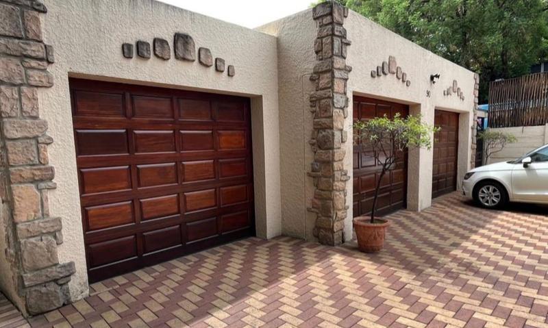 4 Bedroom Property for Sale in Raceview Gauteng