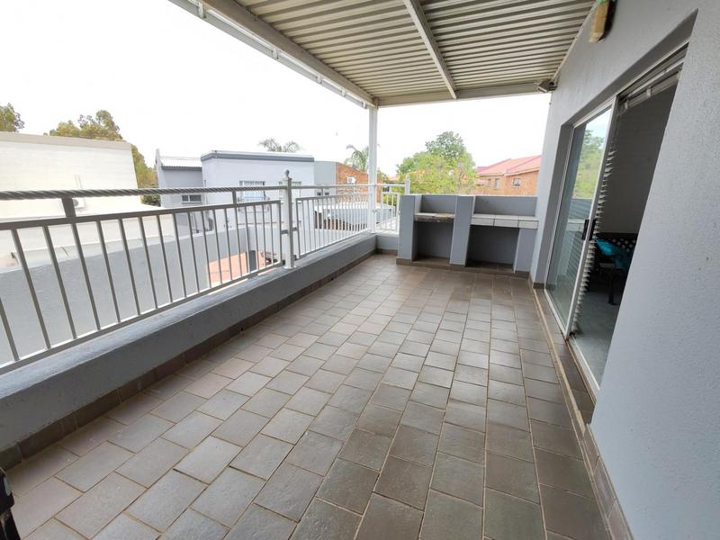 5 Bedroom Property for Sale in Misty Bay Gauteng