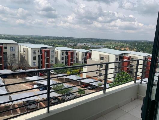 To Let 1 Bedroom Property for Rent in Fourways Gauteng