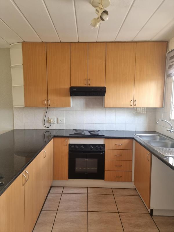 To Let 3 Bedroom Property for Rent in Dowerglen Ext 4 Gauteng