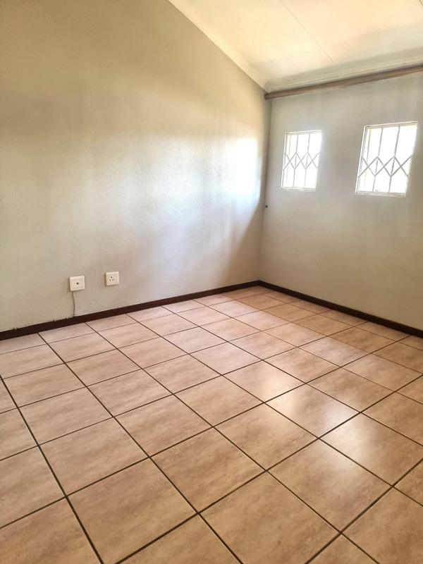 To Let 3 Bedroom Property for Rent in Dowerglen Ext 4 Gauteng