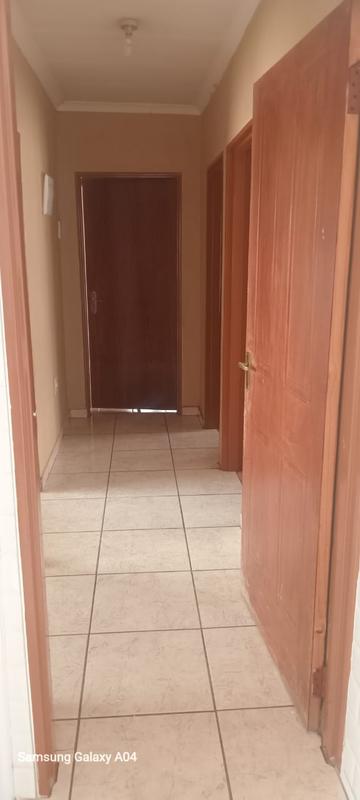 3 Bedroom Property for Sale in Vosloorus Ext 13 Gauteng