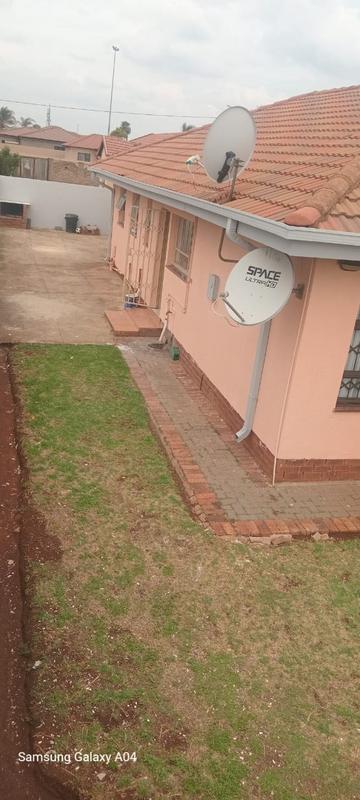 3 Bedroom Property for Sale in Vosloorus Ext 13 Gauteng