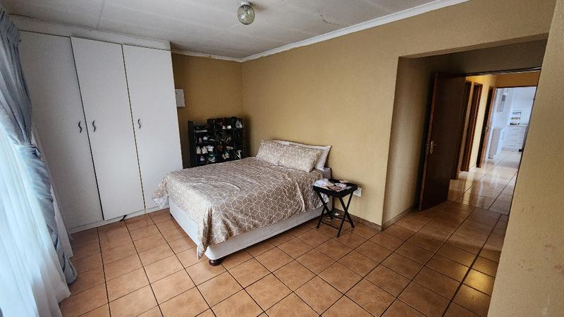 3 Bedroom Property for Sale in Vosloorus Ext 13 Gauteng