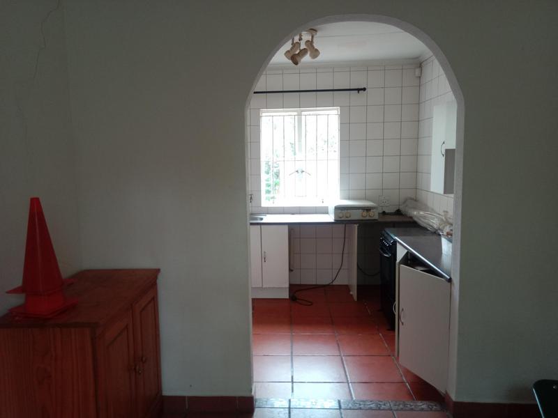 To Let 1 Bedroom Property for Rent in Observatory Gauteng