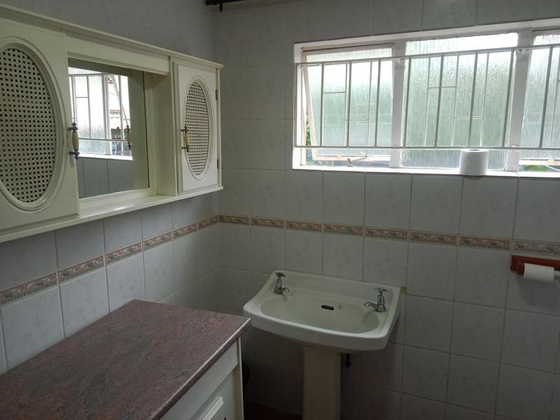 To Let 1 Bedroom Property for Rent in Observatory Gauteng