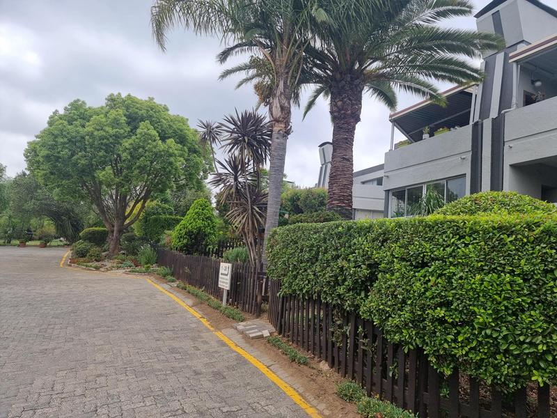 4 Bedroom Property for Sale in Marais Steyn Park Gauteng