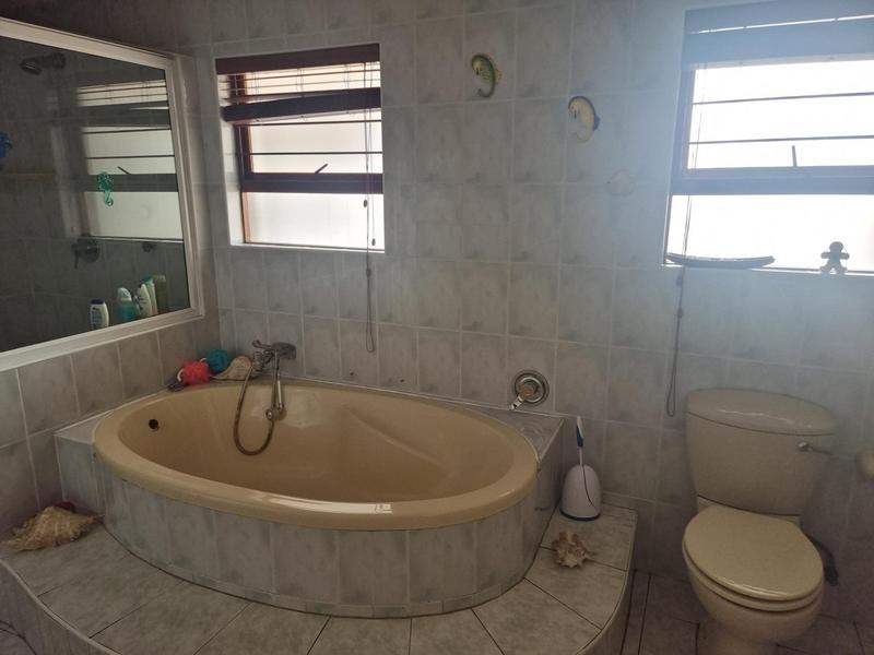 4 Bedroom Property for Sale in Marais Steyn Park Gauteng