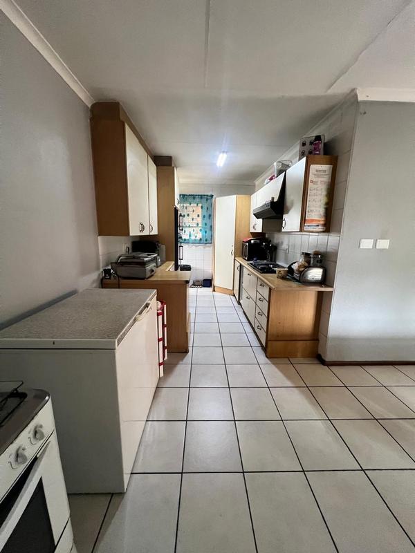 3 Bedroom Property for Sale in Kenleaf Gauteng