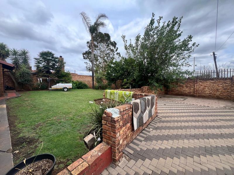 3 Bedroom Property for Sale in Kenleaf Gauteng