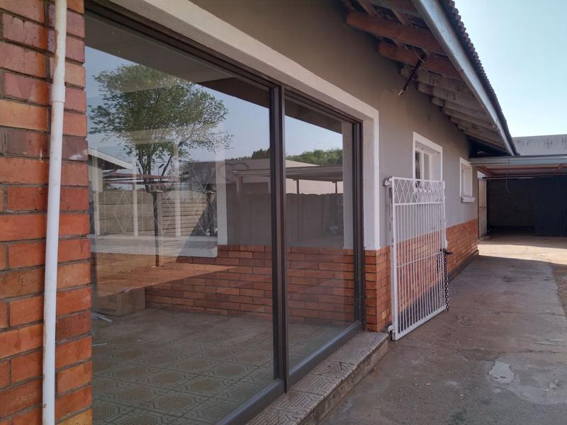 3 Bedroom Property for Sale in Three Rivers Gauteng