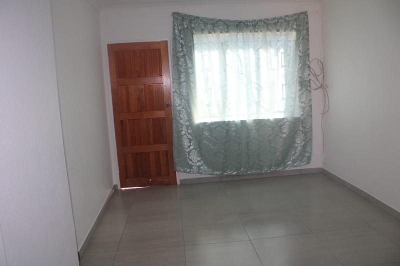 To Let 3 Bedroom Property for Rent in Tokoza Gauteng