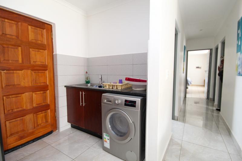 3 Bedroom Property for Sale in The Reeds Gauteng