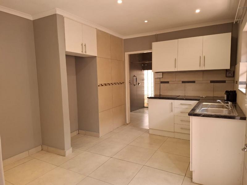 To Let 1 Bedroom Property for Rent in Wapadrand Gauteng