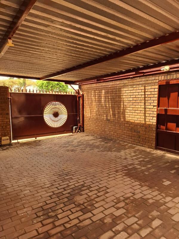 To Let 1 Bedroom Property for Rent in Wapadrand Gauteng