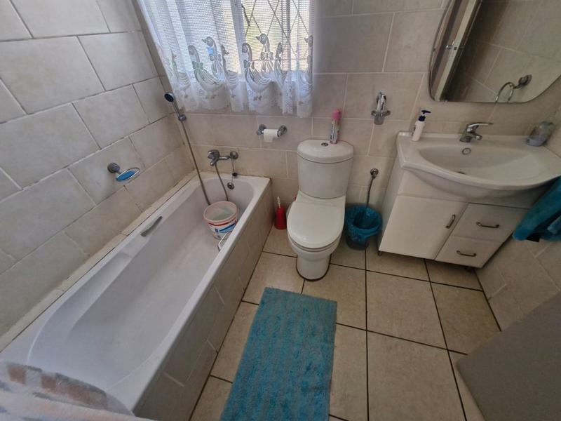 3 Bedroom Property for Sale in Sinoville Gauteng