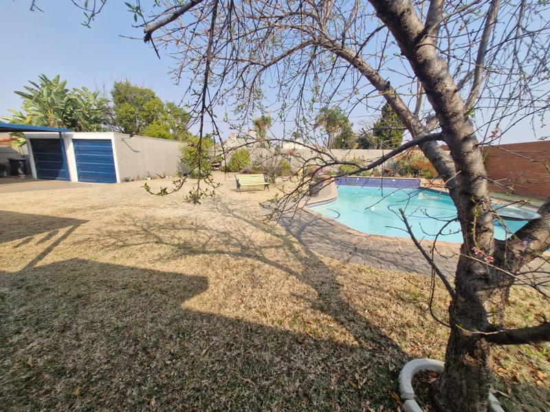 3 Bedroom Property for Sale in Sinoville Gauteng