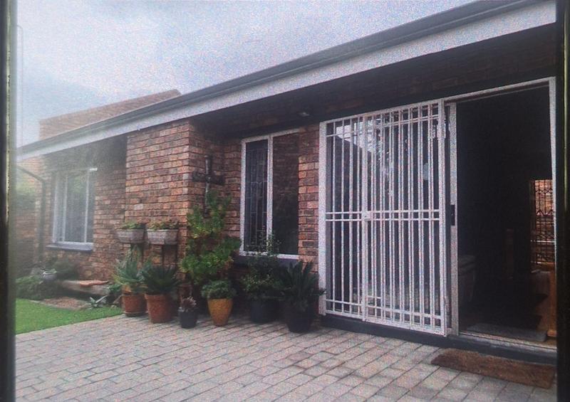 To Let 3 Bedroom Property for Rent in Brentwood Park Gauteng