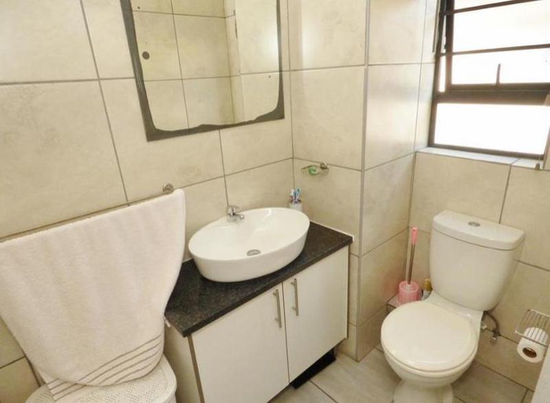 To Let 3 Bedroom Property for Rent in Beyers Park Gauteng